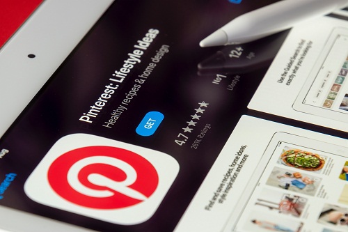 Pinterest Announces New Partnership with LiveRamp on Data Clean Rooms for Ad Targeting: The internet advertising sector....